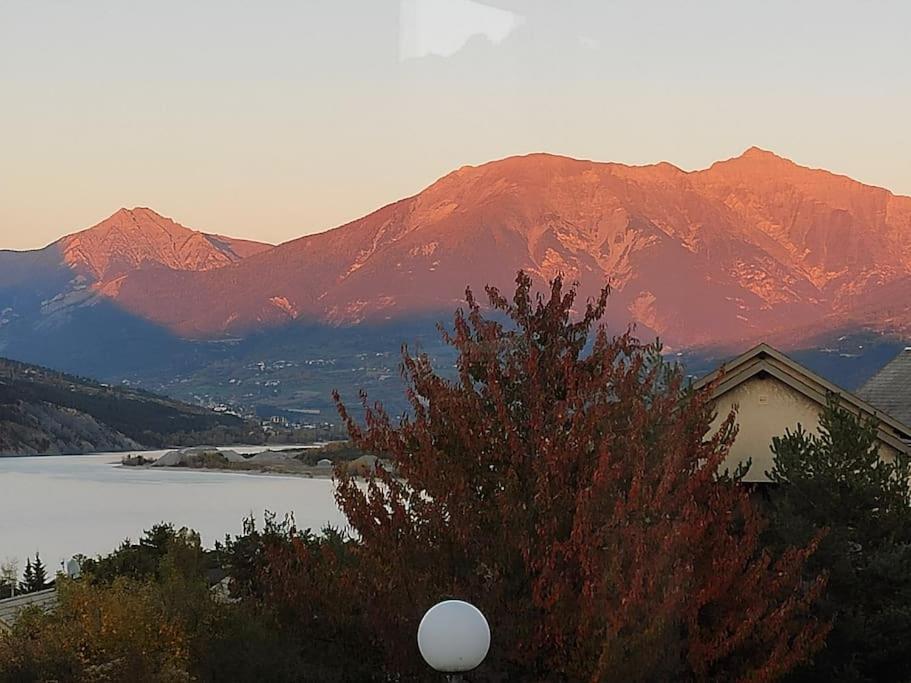 La Tulipe **** Bed and Breakfast Savines Εξωτερικό φωτογραφία