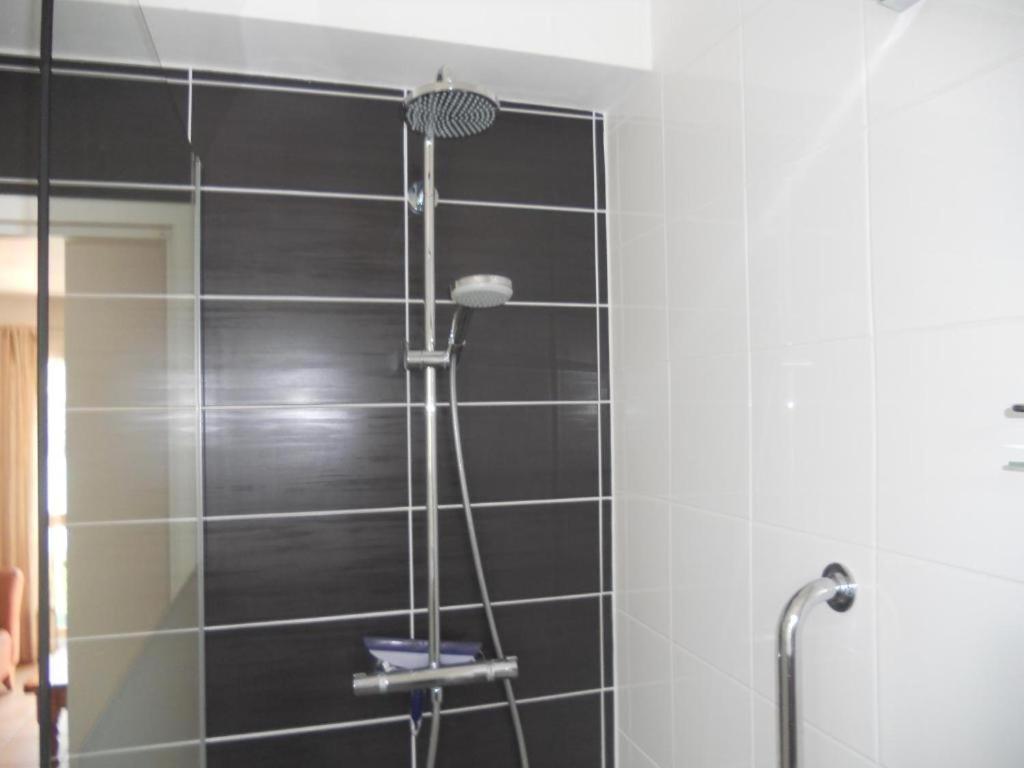 La Tulipe **** Bed and Breakfast Savines Δωμάτιο φωτογραφία